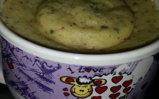 Torta salgada de caneca fácil