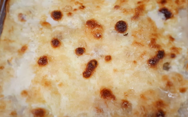 Filé de peito de frango ao forno com molho