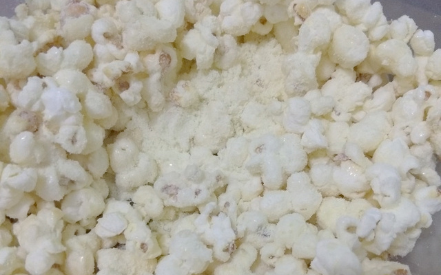 Pipoca com leite ninho