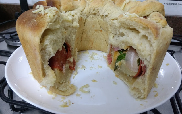 Pão casatiello de Páscoa