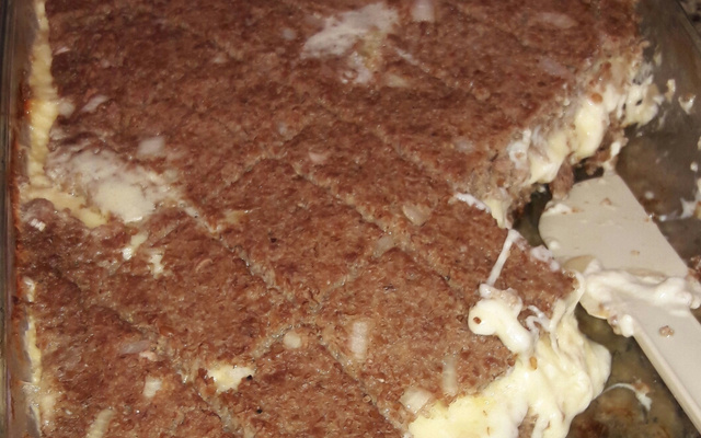 Quibe de forno recheado com mussarela