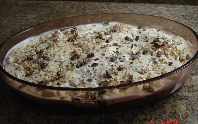 Pavê irresistível de Bis e sorvete