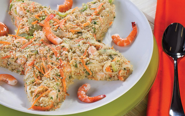 Salpicão de camarão e quinoa