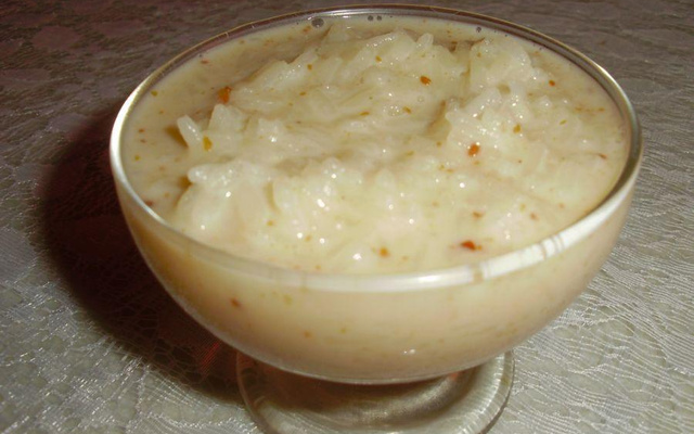 Arroz doce com paçoquinha