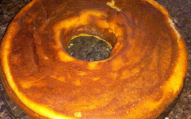 Bolo de aipim cremoso tradicional