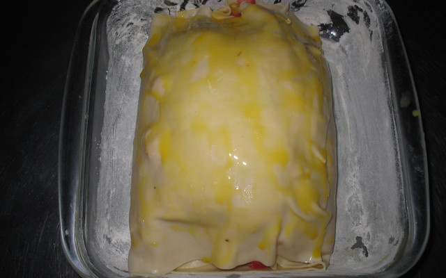 Rocambole com massa de pastel
