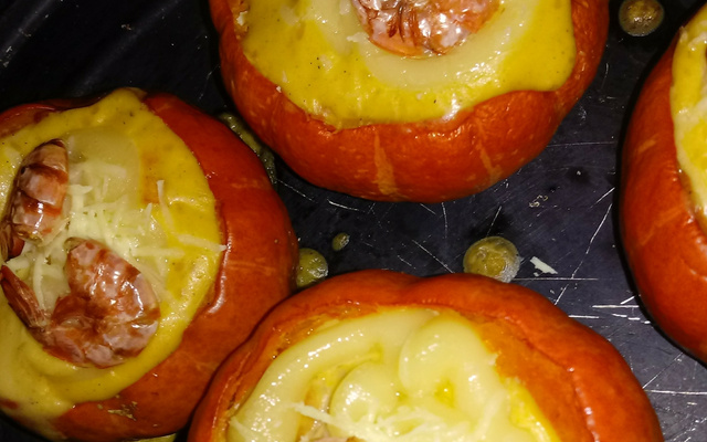 Camarão na mini-moranga