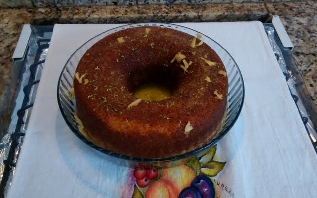 Bolo de laranja com gengibre