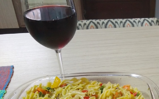 Macarrão com legumes