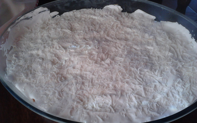 Pavê de abacaxi com marshmallow e coco fresco