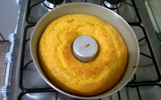 Broa de fubá com banana