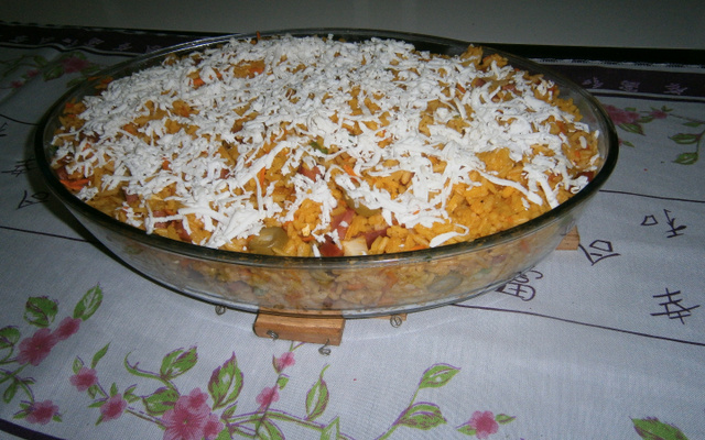 Arroz de forno fácil e barato