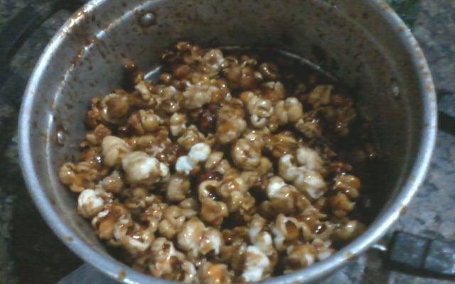 Pipoca doce (sem mistérios e sem estragar panela)