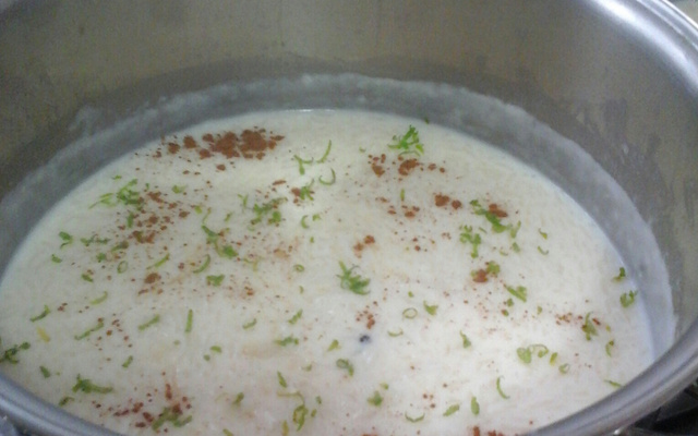 Arroz doce aromático (arroz com leite)