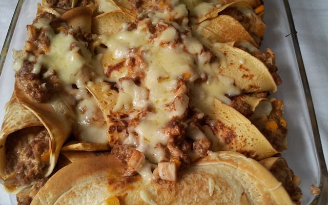 Panqueca com carne moída