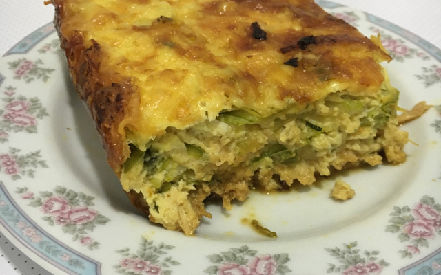Lasanha de abobrinha fit com parmesão