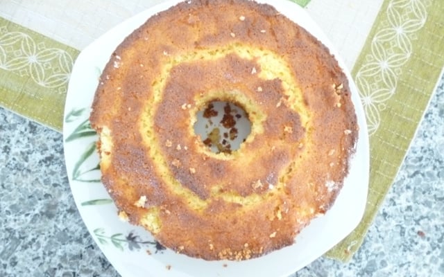 Bolo de fubá de preguiçoso