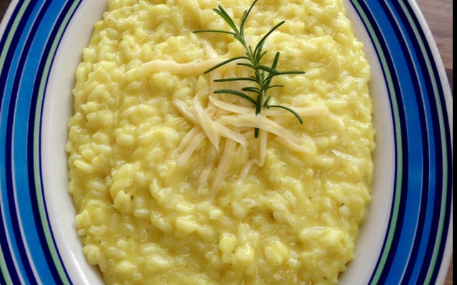 Risoto Milanês