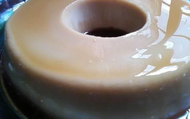 Pudim sem ir ao fogo do Lúcio Cezar