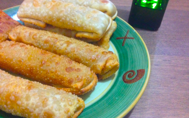 Rolinho Primavera de Mentirinha