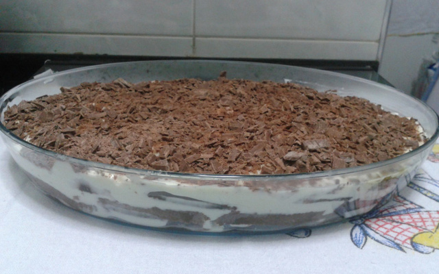 Pavê de bolo pullman de chocolate