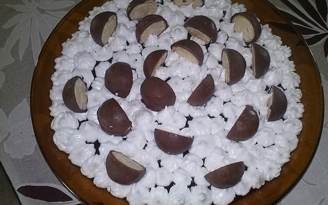 Torta gelada de bombom da Eliene