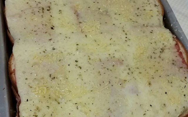 Sanduíche de forno rápido e cremoso