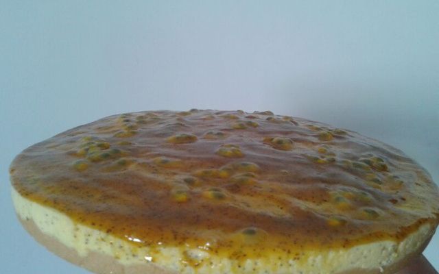 Torta gelada de maracujá