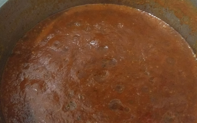 Molho de tomate caseiro super simples e rápido