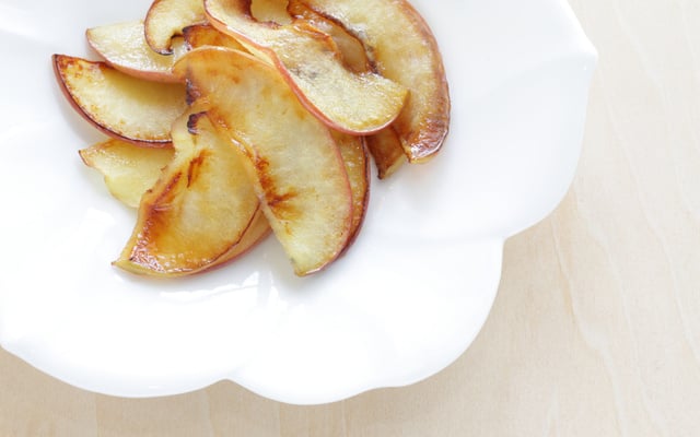 Chips de maçã na Air Fryer