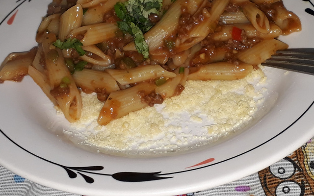 Macarrão à bolonhesa