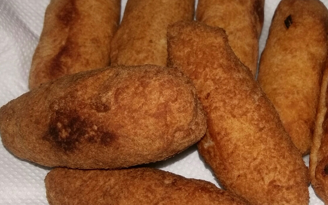 Banana empanada