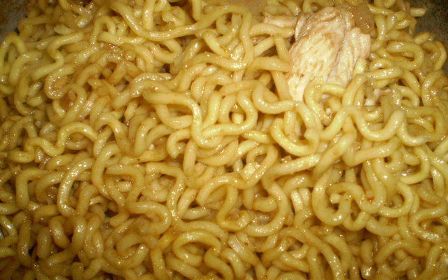 Macarrão oriental simples