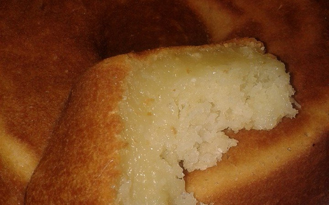 Bolo de aipim com coco