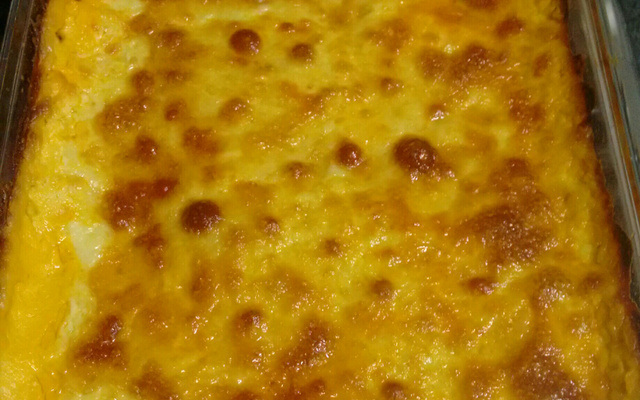 Frango desfiado ao creme de milho