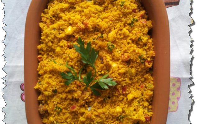 Farofa de pimentões e dendê