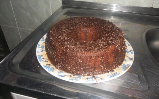 Bolo de banana com canela e vinho