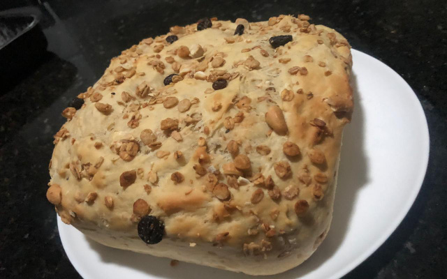 Pão de cereais fácil