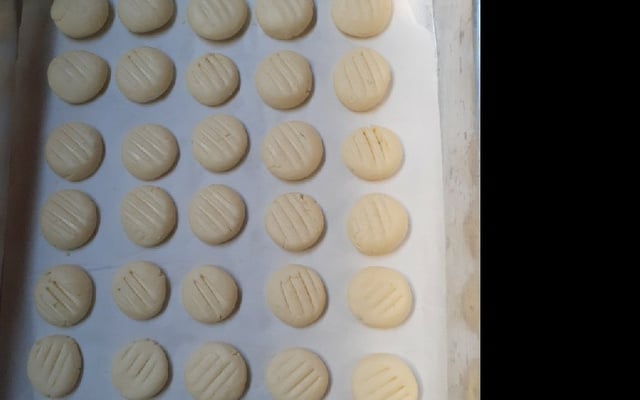 Sequilhos de leite condensado