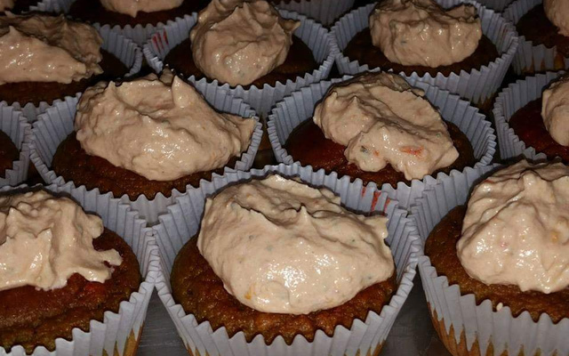 Cupcake salgado de beterraba