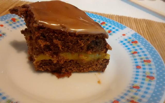Bolo de chocolate com laranja