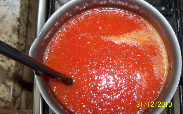 Cream cheese na geléia de pimentão vermelho