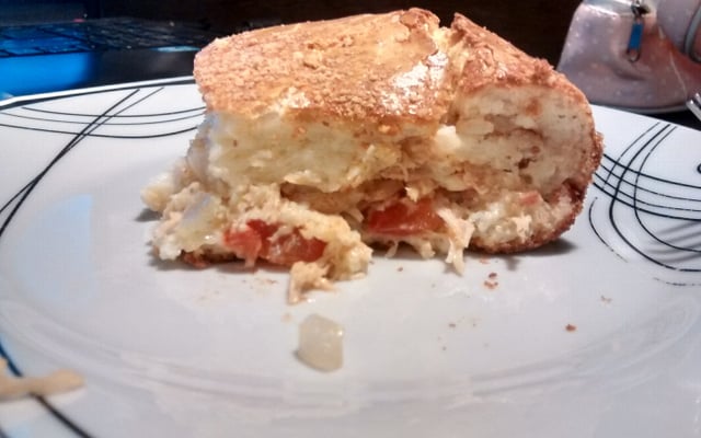 Torta de frango de liquidificador deliciosa e fácil