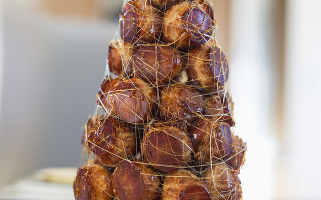 Croquembouche