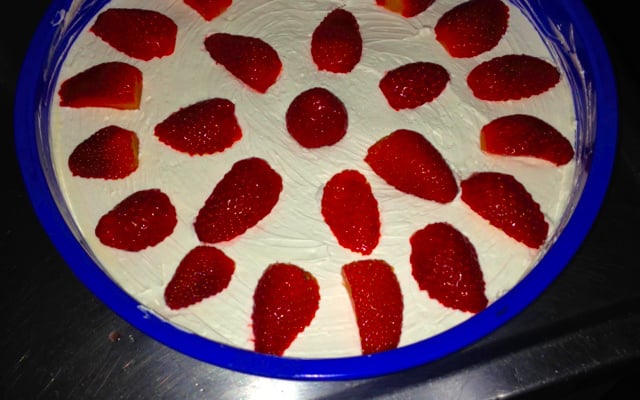 Pavê de morango, creme e chantily