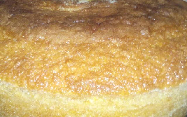 Bolo de fubá com polvilho e queijo