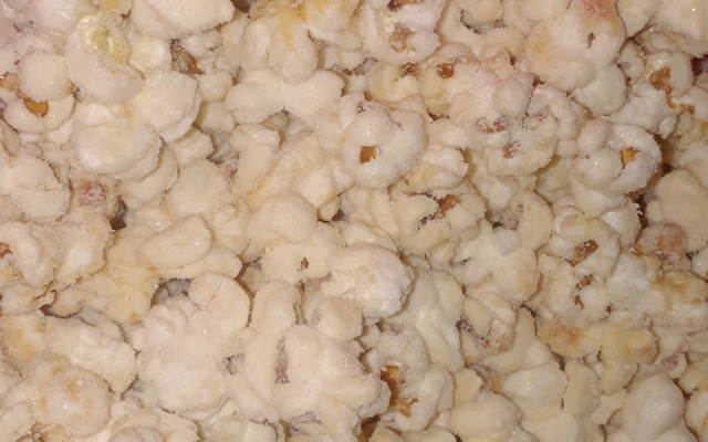 Pipoca doce de leite em pó