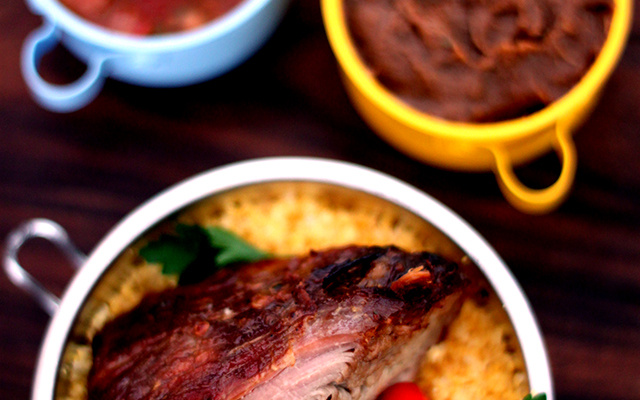 Copa lombo assado com cuscuz nordestino