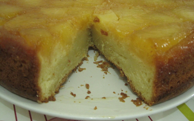 Bolo de abacaxi