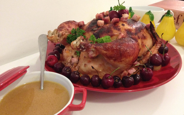 Fiesta Seara com molho de laranja e croutons de bacon